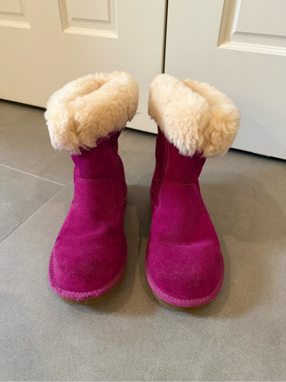 UGG Kids Suede Boots in Magenta with Cream Shearling Cuff